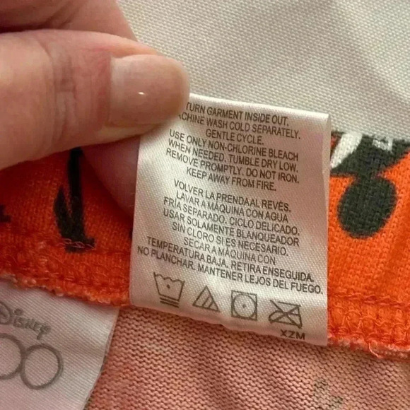 Womens size 2XL Disney pajama shorts,  #C614 - Picture 4 of 4